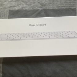 Magic Keyboard 