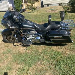 2006 Harley Road Glide Motorcycle -Engine Rebuilt/Upgraded