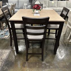5 PIECE COUNTER-HEIGHT DINING SET
