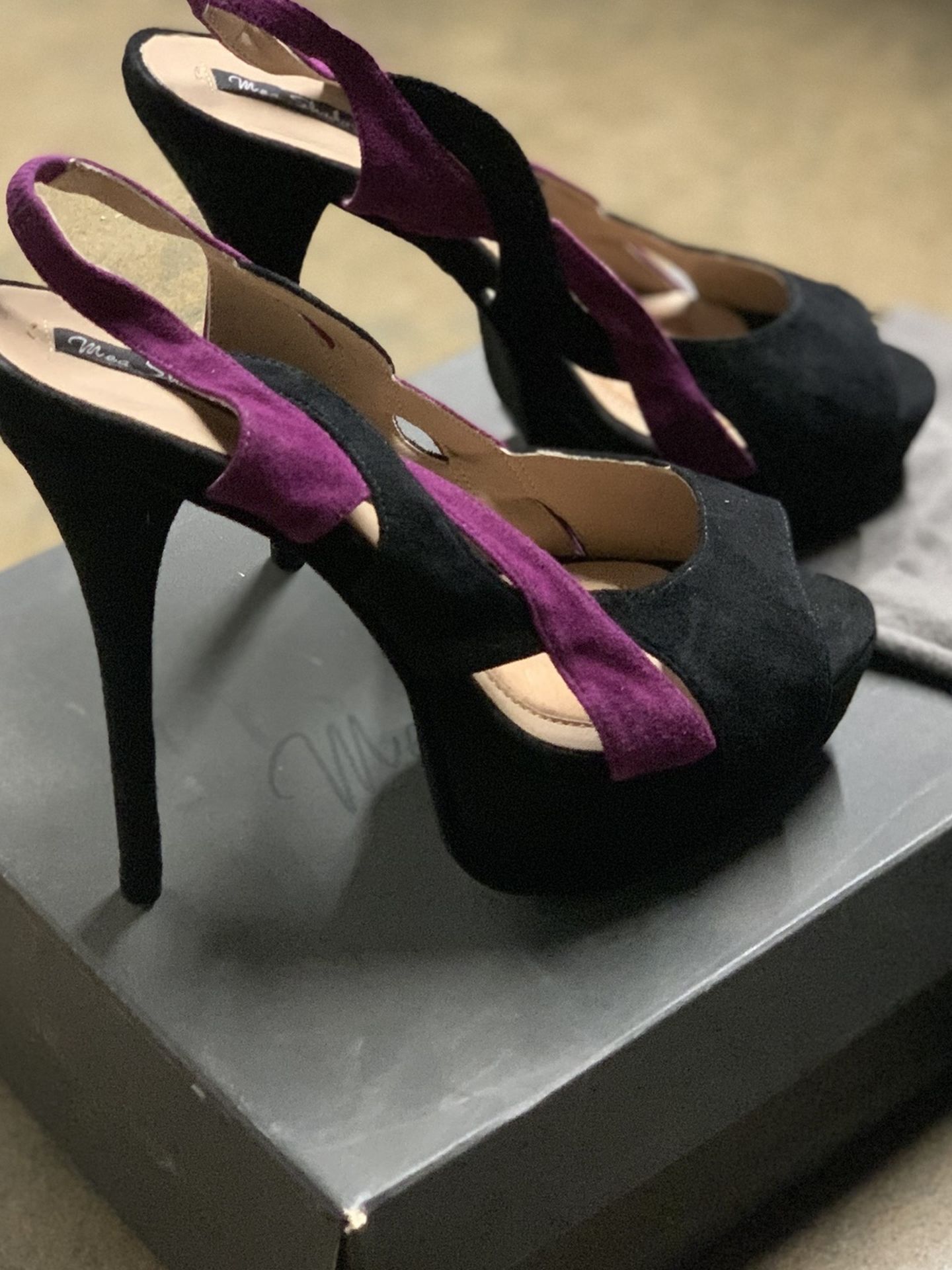 Womens Slingback Heel - Brand new