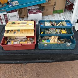 Fishing Tackle Box With Stuff