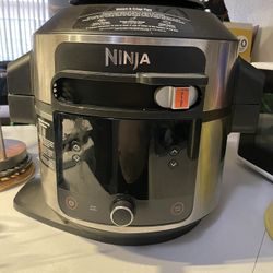 Ninja Pressure Cooker 6.5qt.
