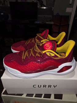 Curry Bruce Lee size 7.5