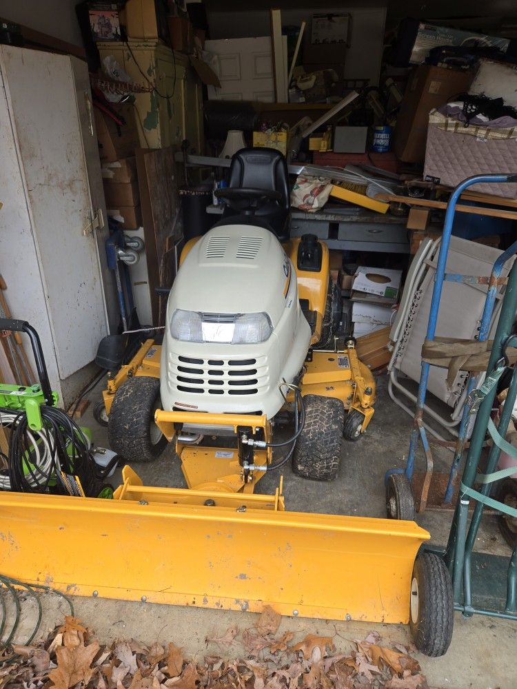 Cub Cadet Powershaft GT3200 25hp Garden Tractor