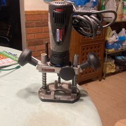 Dremel Plunge Router 