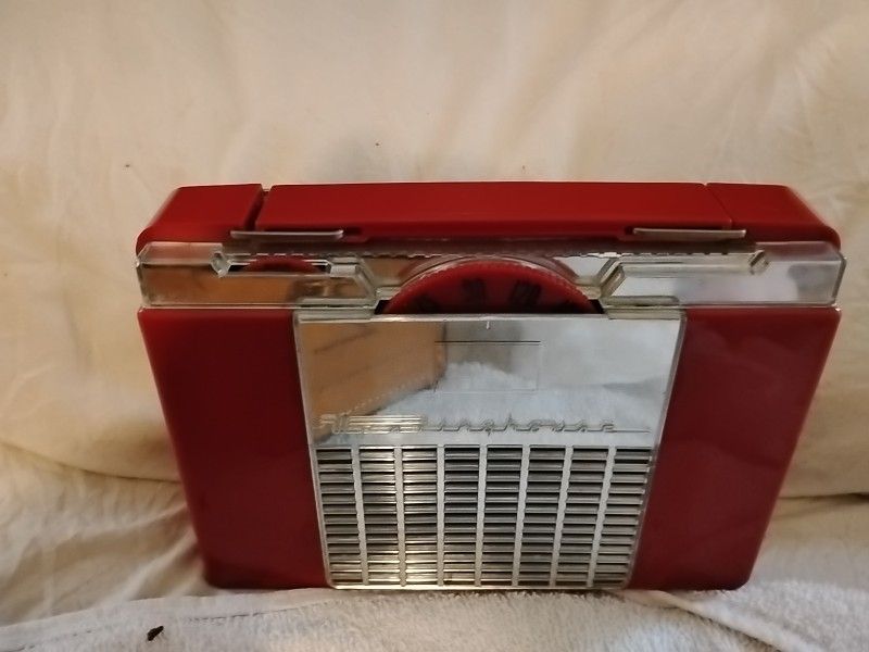 Westinghouse Antique Radio With Custom Case