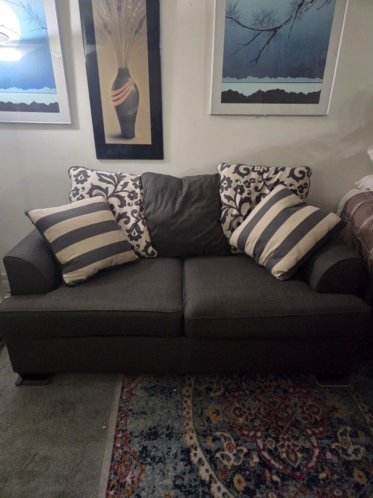 Ashley Love Seat