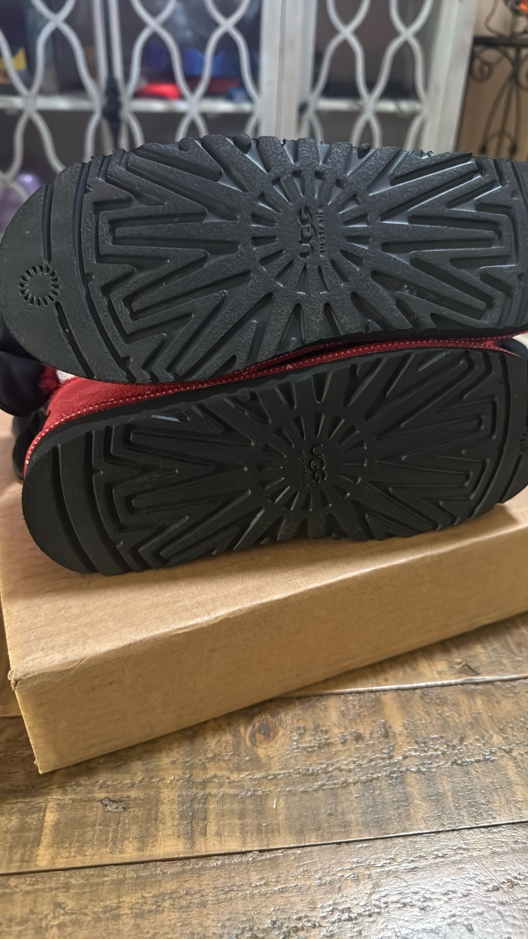 Ugg Boots Disney Size Girls