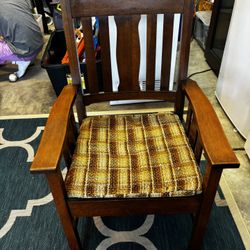Mission Chair