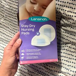 Lansinoh Stay Dry Nursing Pads 