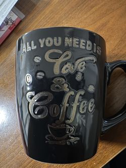 Mug “All You Need Is Love & Coffee”