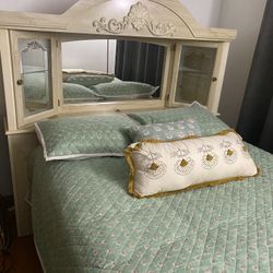 Off White Full Size Bedroom Set