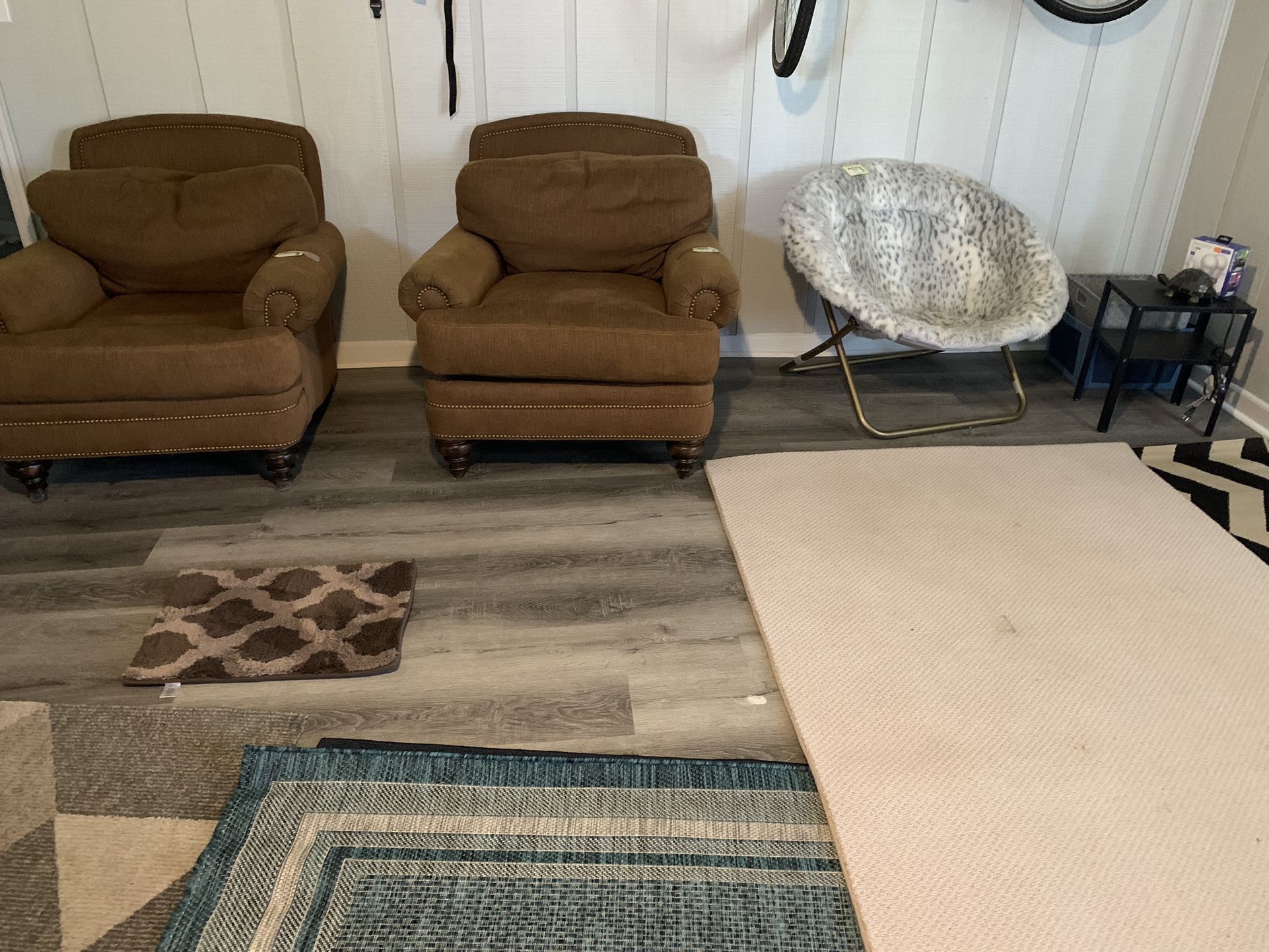 3 Chairs