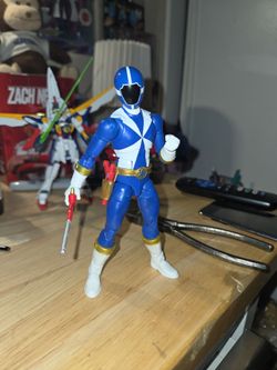 Power rangers light speed blue ranger