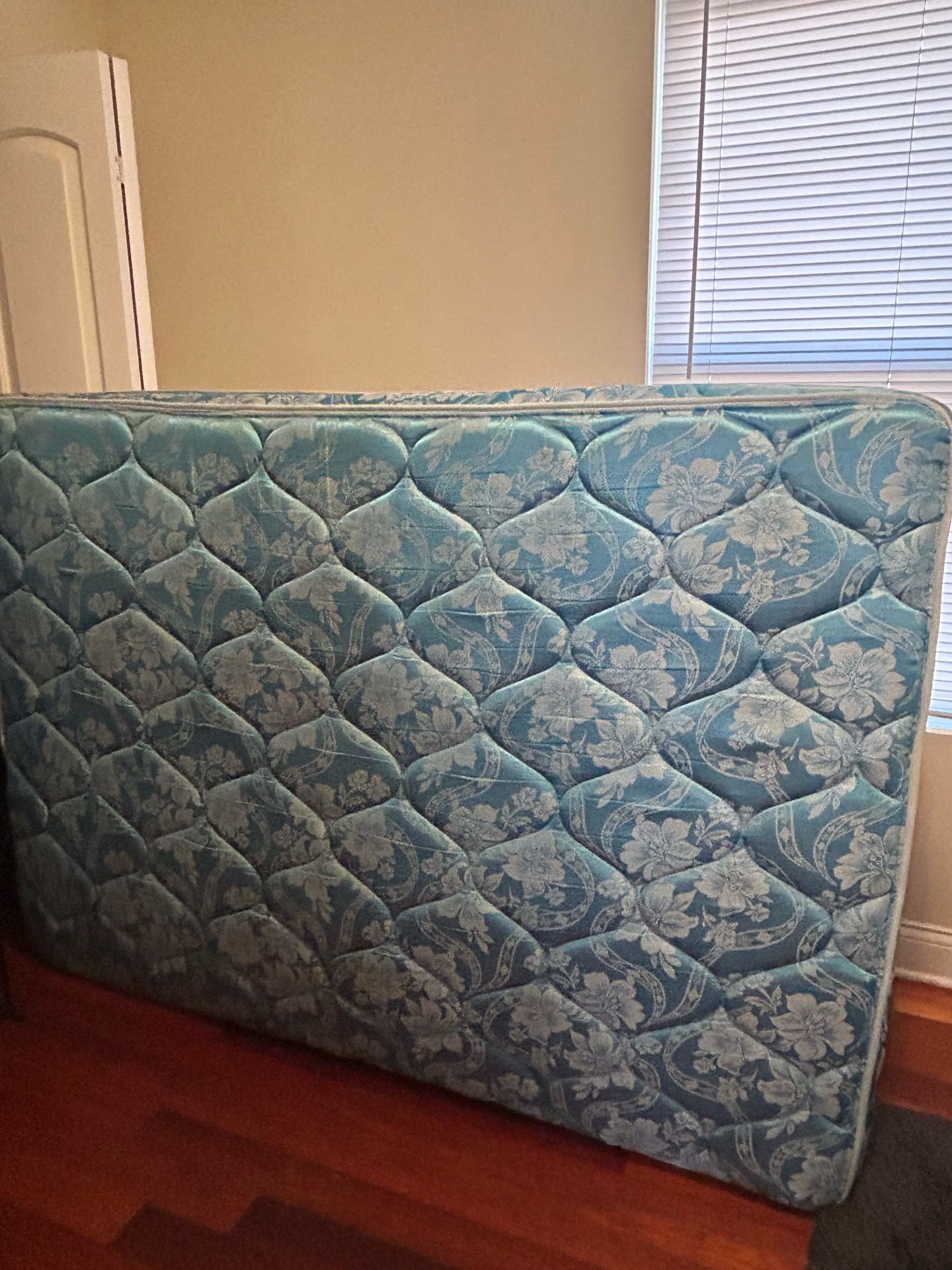 Full Size Mattress