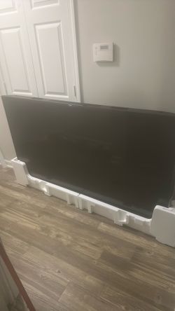 The 75 “ Vizio Smart tv