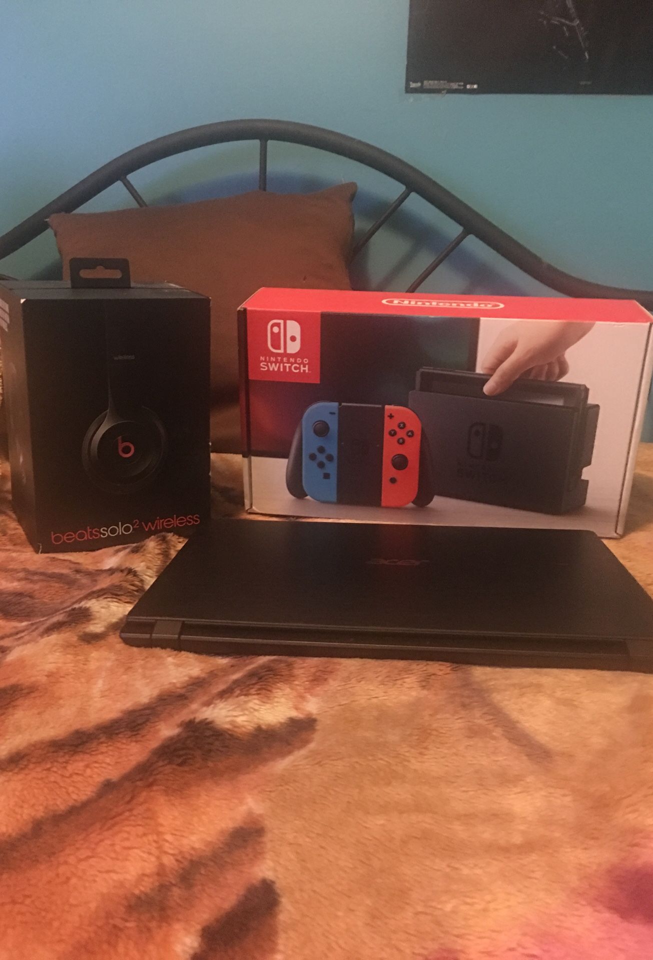 Beat Switch Nintendo switch,beats solo 2,acer laptop Iam looking to trade for a ...