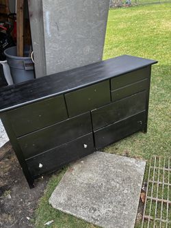 Dresser $25