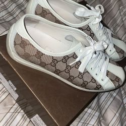 Gucci Shoes 