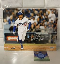 Mookie Betts Signed Autographed 8x10 Los Angeles Dodgers Photo With COA 