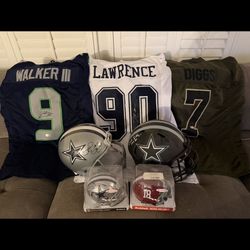 Signed Football Memorabilia 