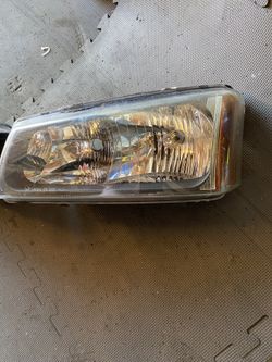 Silverado Headlight Replacements(NOT OEM)