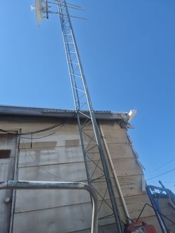 Tower satellite/ham