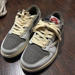 Air Jordan 1 Travis Scott