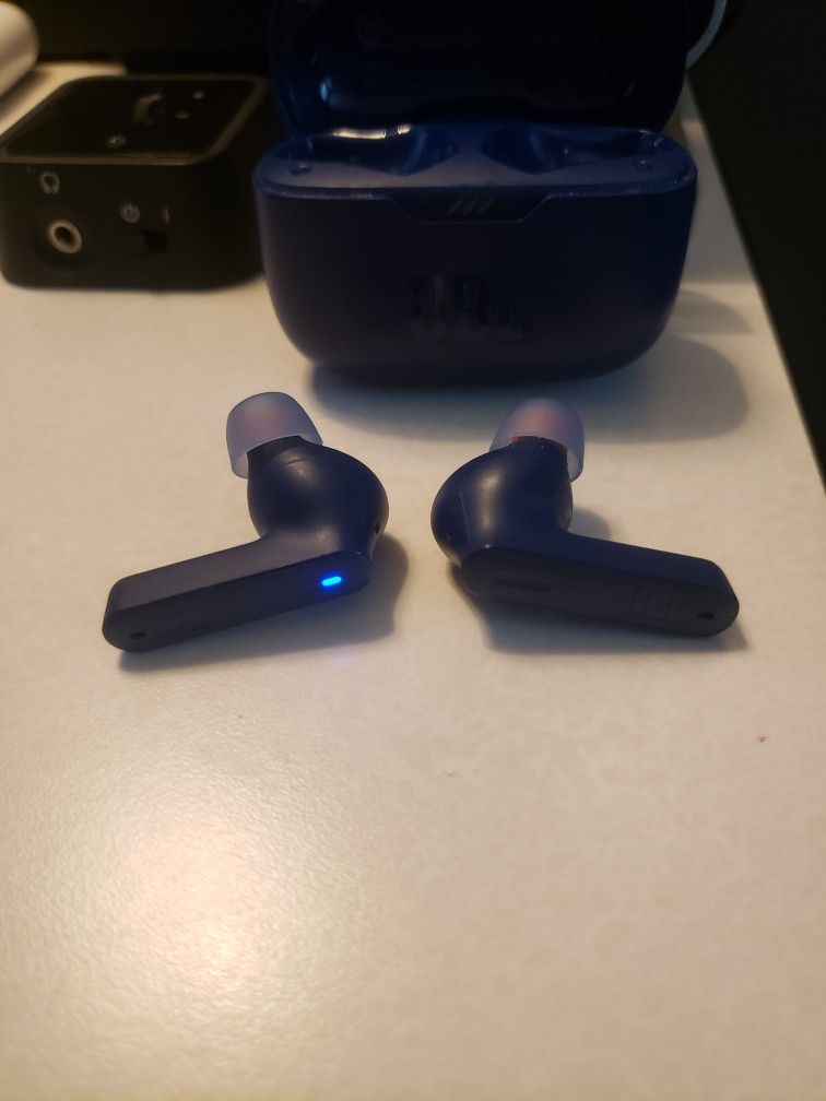 JBL ear Buds