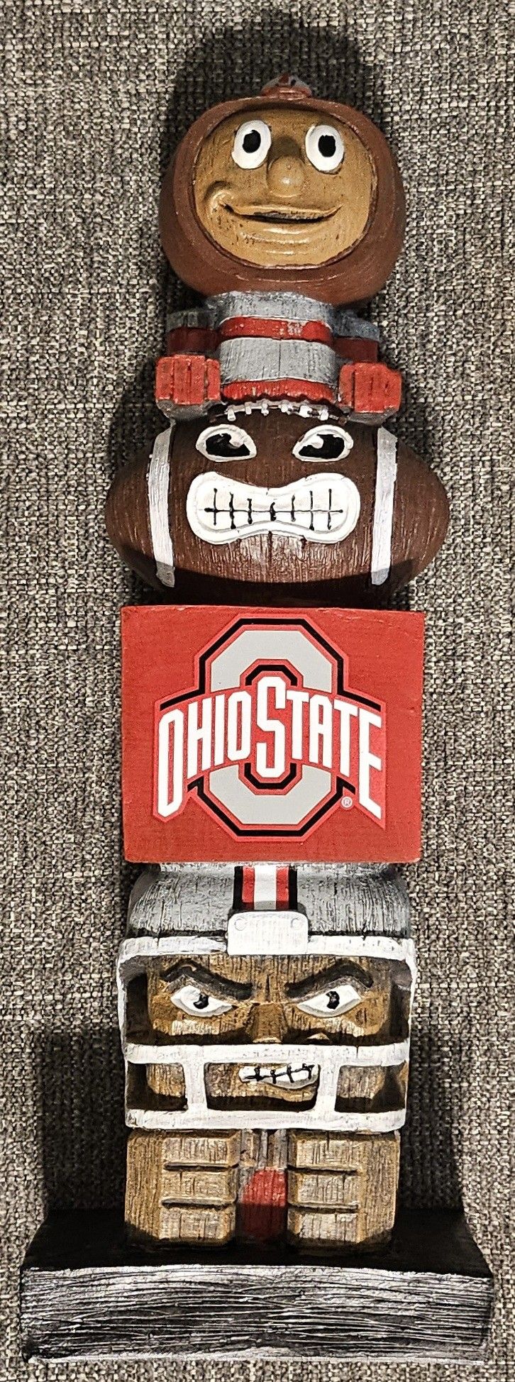 The Ohio State Buckeyes Official NCAA Totem