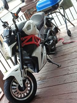 Venom x21 moped