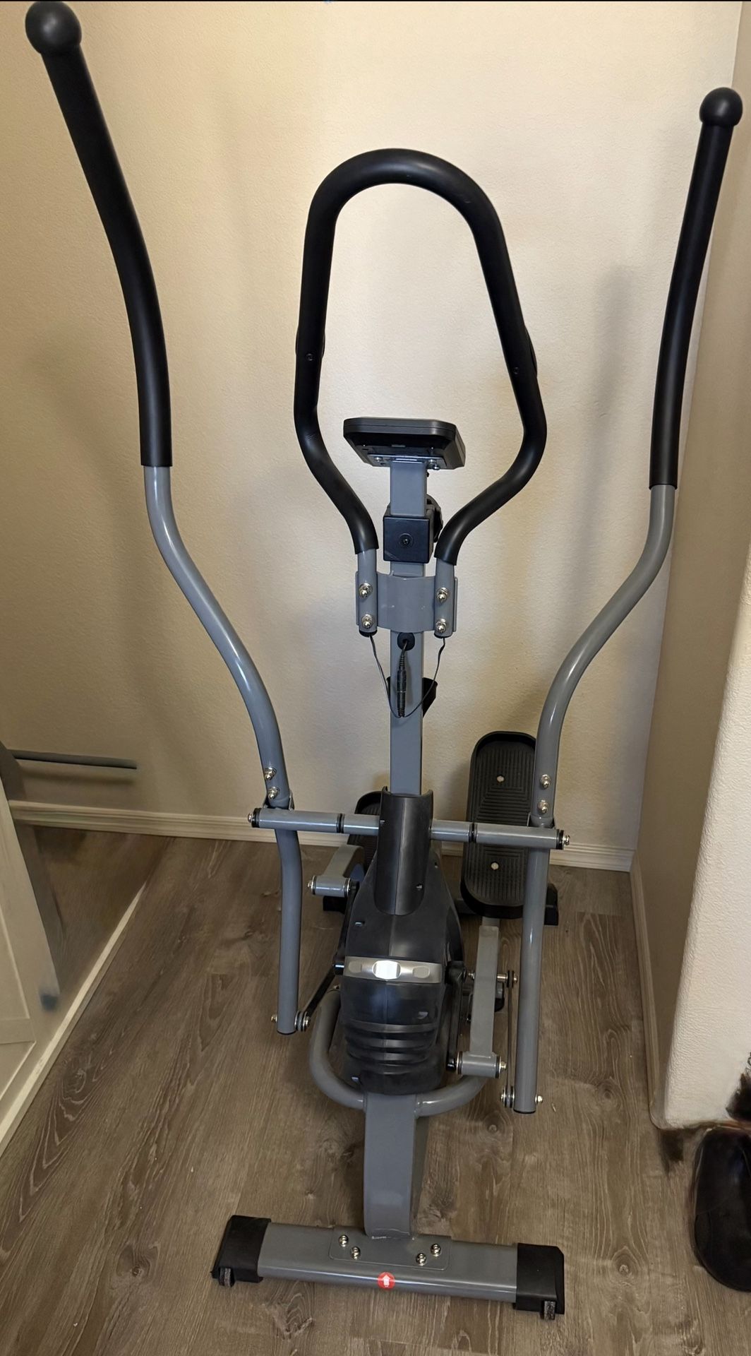 Elliptical Exercise Machine