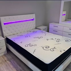 Bedroom Set - Juego De Cuarto 