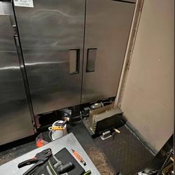 Restaurant freezer reach in work prep cooler ice machine True hoshizaki Scotsman