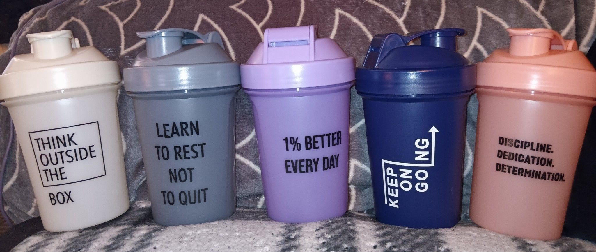5 Protein Shaker Cups