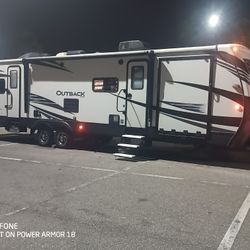 2019 Keystone Outback