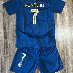 Al Nassar  Cristiano Ronaldo Kids youth Jersey Size 24 (8-9 yeras)