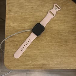 Pink Apple Watch series 10