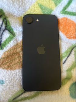 iPhone 16e