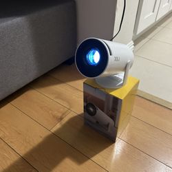 Led Projector With Remote 