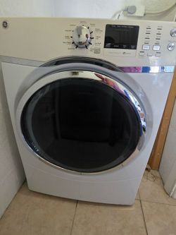 GE 7.5 cu. ft. Capacity Front Load Electric Dryer with Steam