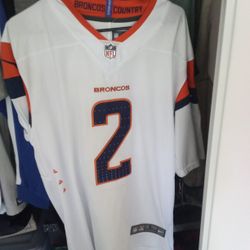 Broncos