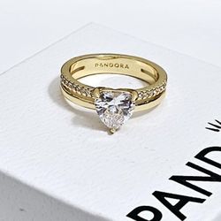 Gold heart diamond women's engagement ring Gift