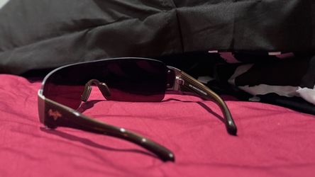 Maui Jim Rimless Wrap Sunglasses and GUCCI Sunglasses with Cases