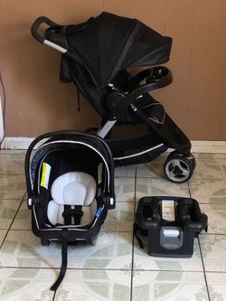 LIKE NEW GRACO FAST ACTION JOGGING TRAVEL SYSTEM STROLLER CAR SEAT AND BASE!!!!!
