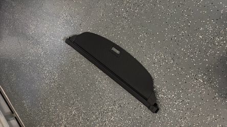 Retractable cargo cover CX-50