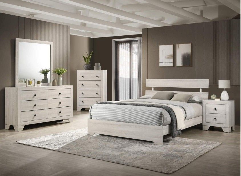 ✅️✅️Platform White ✅️Queen Bedroom Set - Bed, Night, Dresser, Mirror (Tall chest & Mattress not included )✅️✅️✅️