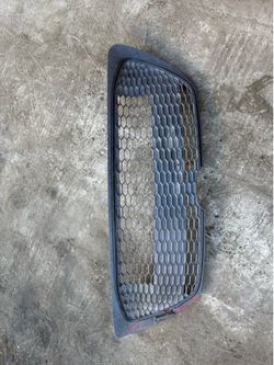 Lower grille for 2020 Toyota Corolla grille