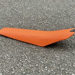 KTM SXF EXC 125 - 500 23-25 NEW COMPLETE SEAT