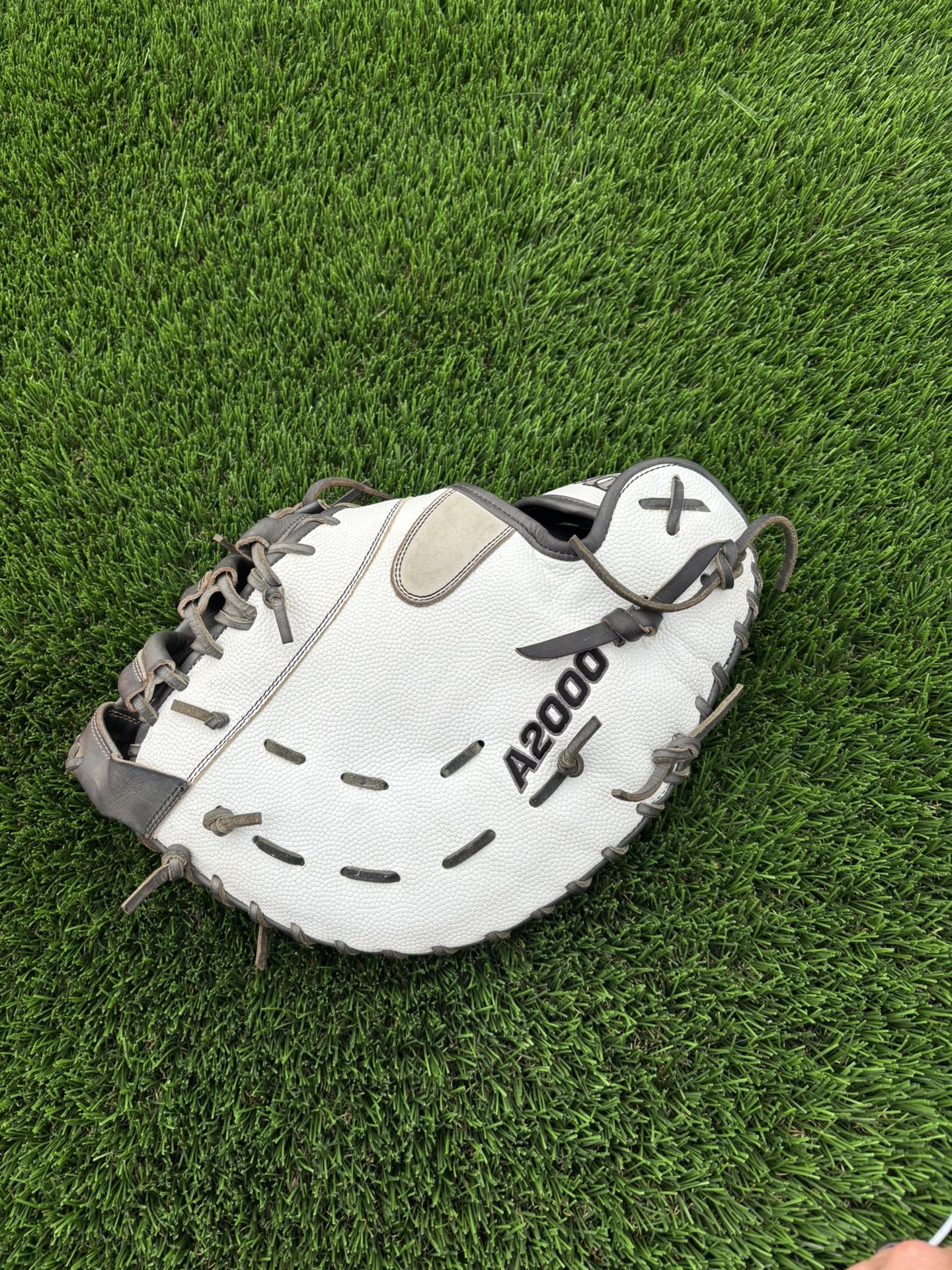 Wilson A2000 First Base Glove